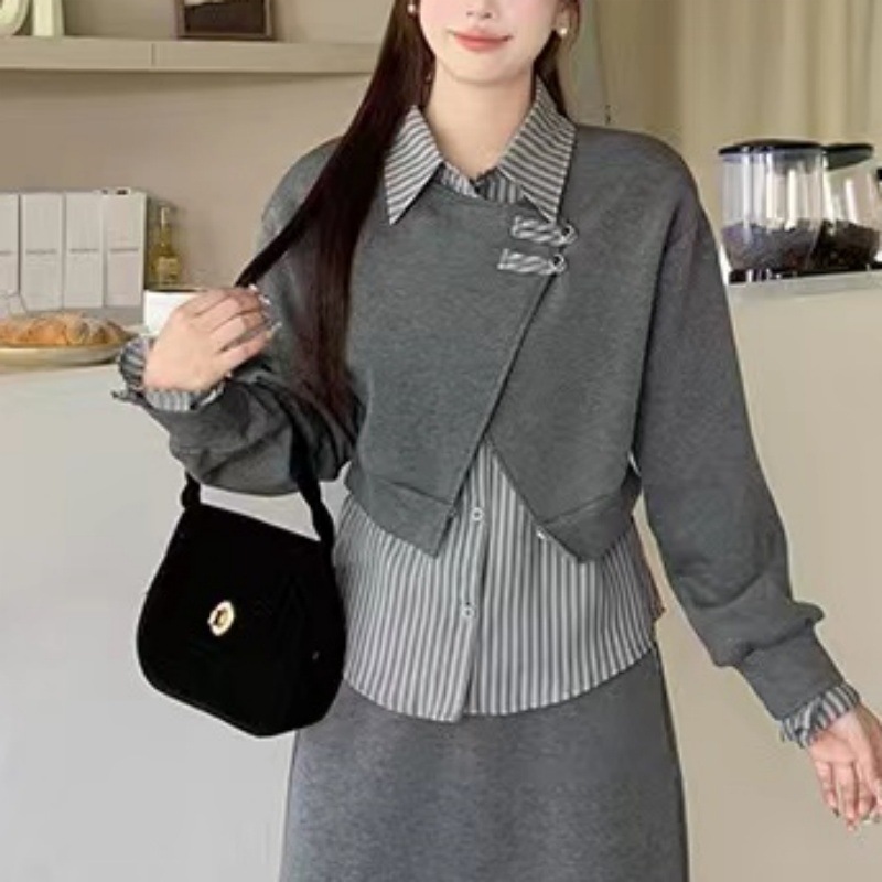 Autumn new fake two-piece spliced ​​sweatshirt lapel striped temperament long-sleeved shirt women's fashionable casual top
