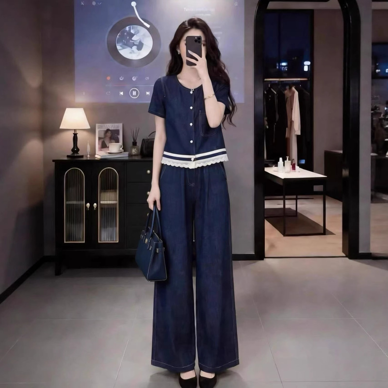 Korean-Style Super Popular Denim Set for Women, Summer Slimming and Age-Reducing Sporty Casual High-End Top and Wide-Leg Pants Two-Piece Set