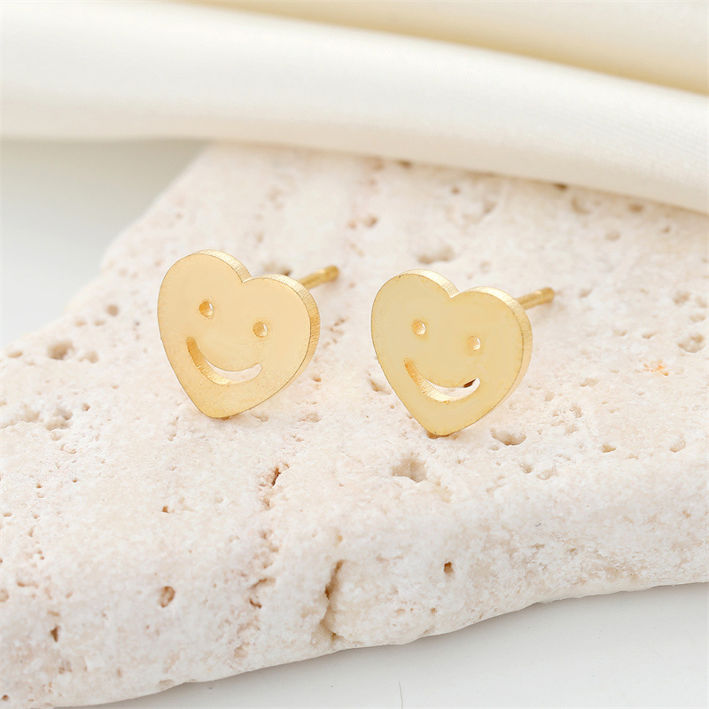 European Cross-border Korean Simple Love Smiley Ghost Palm Demon Eye Earrings display picture 4