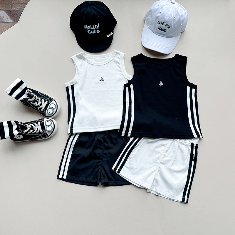 Baby Summer V-neck Tank Top for Boys and Girls, Children's Embroidered Sailboat Bandeau Strappy Summer Clothes, Trendy