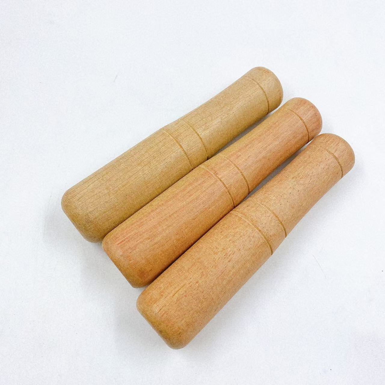 Martillo de ajo de madera variada, machacador de ajo, mortero de ajo, palo de ajo, ajo prensado, hogar, puesto sólido de madera anticuado, lote de tienda departamental de 2 yuanes