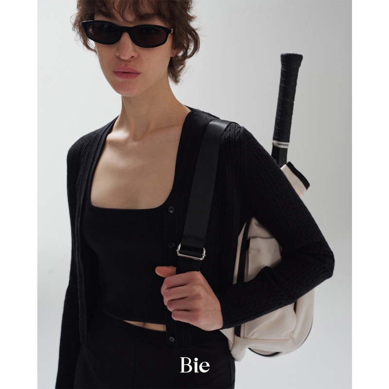 No Returns or Exchanges, Minimalist Aesthetic V-Neck Small Cable Knit Cardigan for Women, Spring Style, Elegant and Slimming, Long-Sleeved Short Top No Returns or Exchanges, Minimalist Aesthetic V-Neck Small Cable Knit Cardigan for Women, Spring Style, Elegant and Slimming, Long-Sleeved Short Top