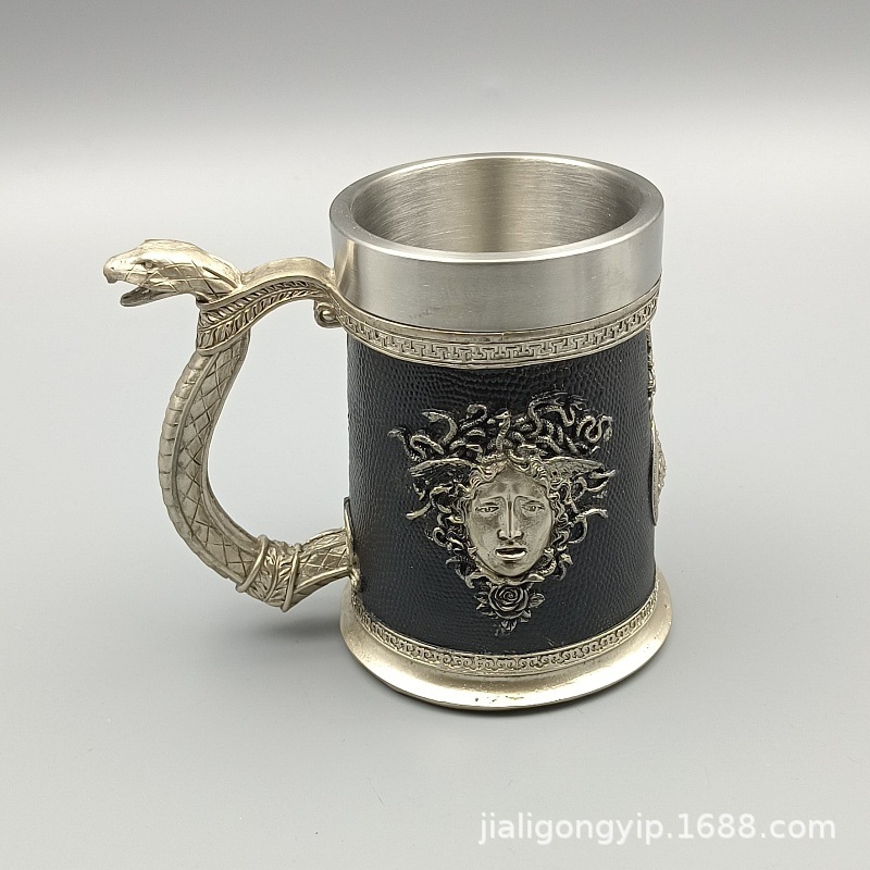 메두사 맥주 잔