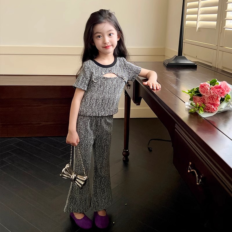 2024 kleidung Koreanische Ausgabe Modische Western Stil Sommer Neue Kollektion kinder Mädchen Bell-Bottom-Hose Zwei_voghion.com