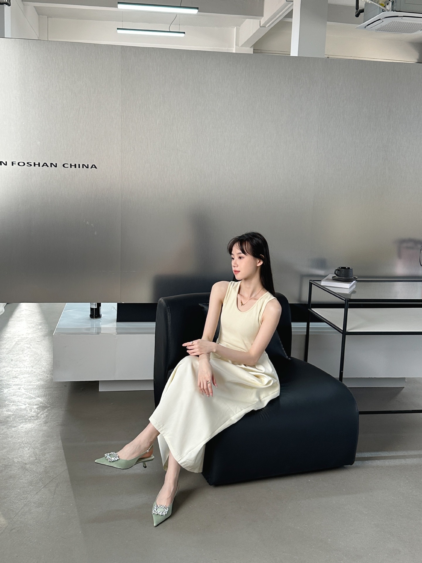 Pomladna in jesenska sezona 2024 Novi tanki sandali z visokimi petami, elegantni slavni sandali Baotou, vilinski Sh, koničasti enojni_voghion.com