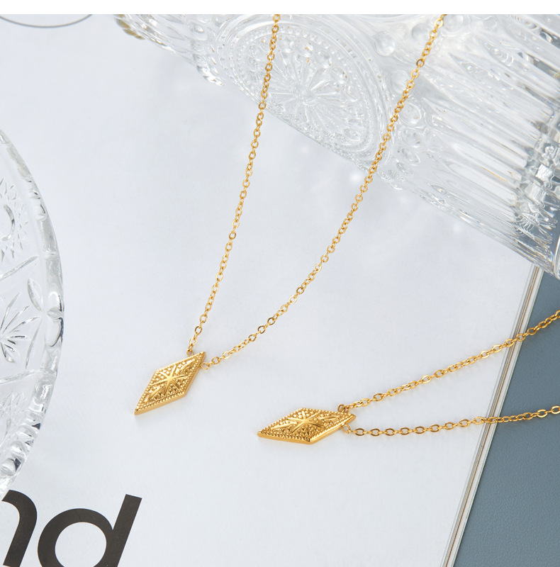 Fashion Rhombus Titanium Steel Gold Plated Pendant Necklace 1 Piece