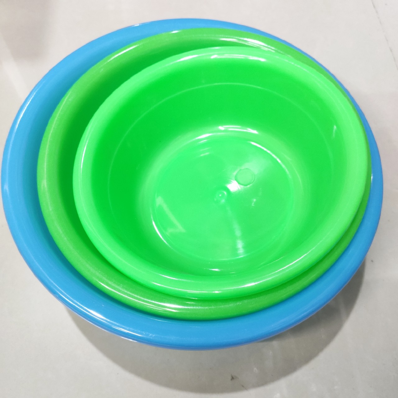 彩色塑料家用盆 收纳盆 云南昆明塑料制品 两元店地摊货源批发