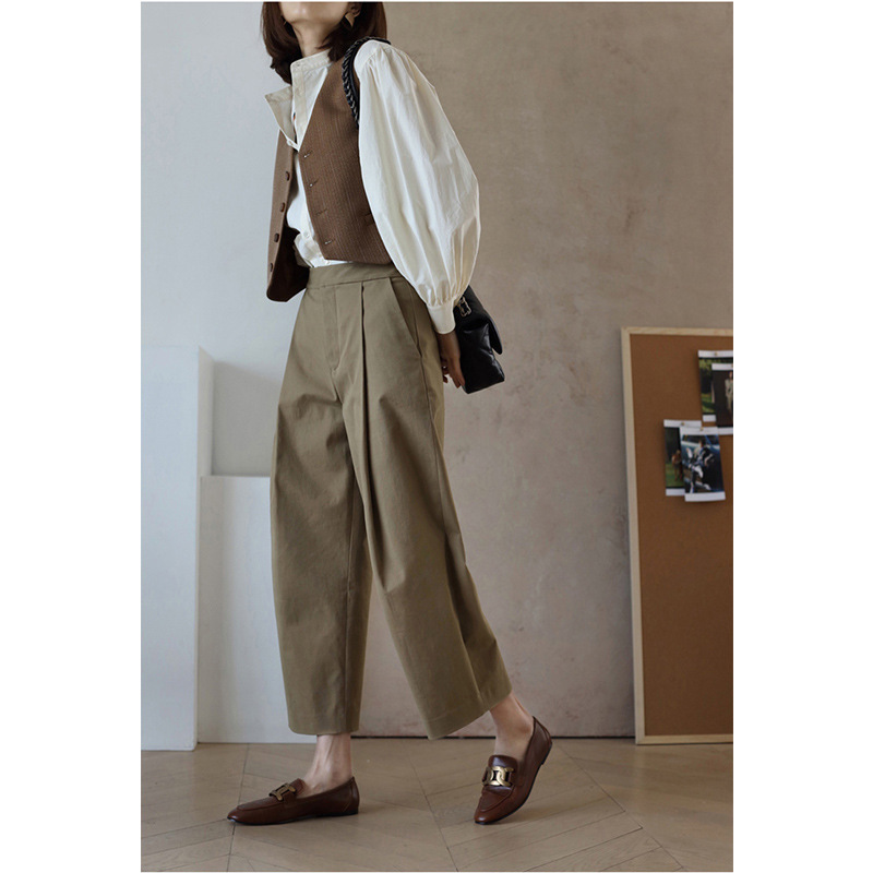 Ready Stock Manufacturer Wholesale Delicate Touch Not Easy to Wrinkle Khaki Casual Pants for Women Nine-Point Straight Carrot Pants for Women