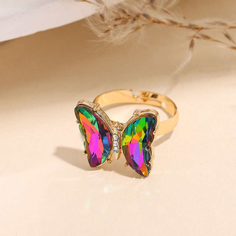Ventas transfronterizas calientes coloridas 3 piezas de aretes collar anillo de moda europea y americana mariposa elegante collar de diamantes para mujeres image 10