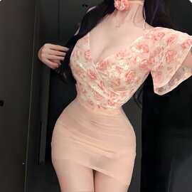 大码性感蕾丝花阙内衣新款女情调连衣裙紧身套装包臀纯欲透视睡裙