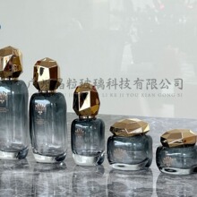 ��Ҏ�t��100mlˮ��ƿ  30g��˪ƿ��ˮ���˾��AҺ���bƿ����ƿ����