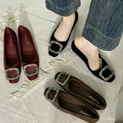 法式平底復古方頭水鑽單鞋女鞋子2024新款春秋冬季軟底黑色通勤鞋