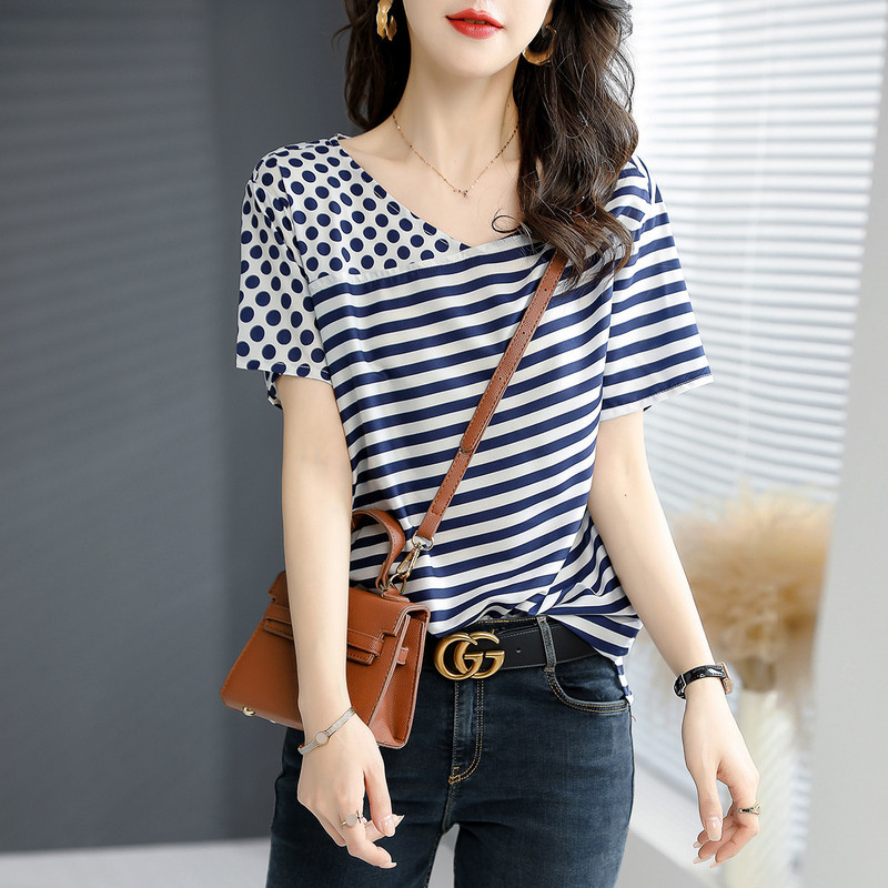 2025 Short-Sleeved Women's Summer Tops Plus Size Women's T-Shirts Women's Patchwork Structural Design Double V-Neck Printed Women's T-Shirts