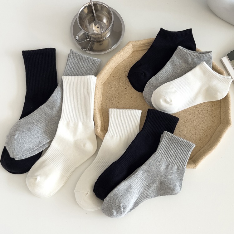 Spring and Summer Socks for Women, Breathable, Unisex, Black and White Solid Color, Mid-Calf, Sweat-Absorbent, Versatile, High-Calf, Couple's Ankle Socks, Zhuji Cotton Spring and Summer Socks for Women, Breathable, Unisex, Black and White Solid Color, Mid-Calf, Sweat-Absorbent, Versatile, High-Calf, Couple's Ankle Socks, Zhuji Cotton