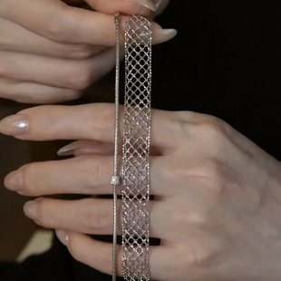 ins�䵭�L���پW�񽻲��p�@�ٴ�����p�ݸ߼����֭h�r�К��|���