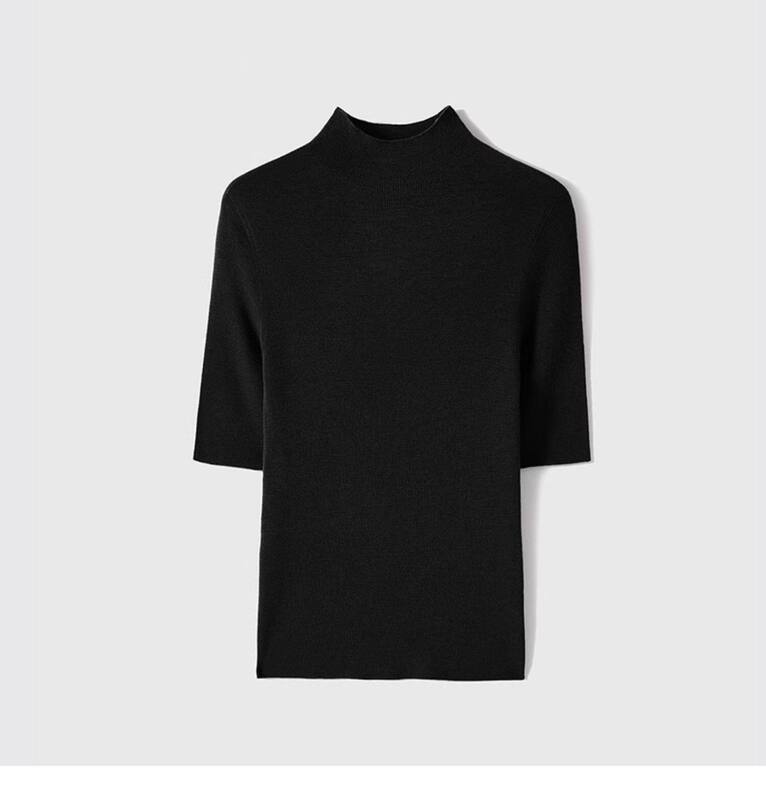 One-piece seamless half-high collar fine-spun wool slim-fit short-sleeve knit top One-piece seamless half-high collar fine-spun wool slim-fit short-sleeve knit top
