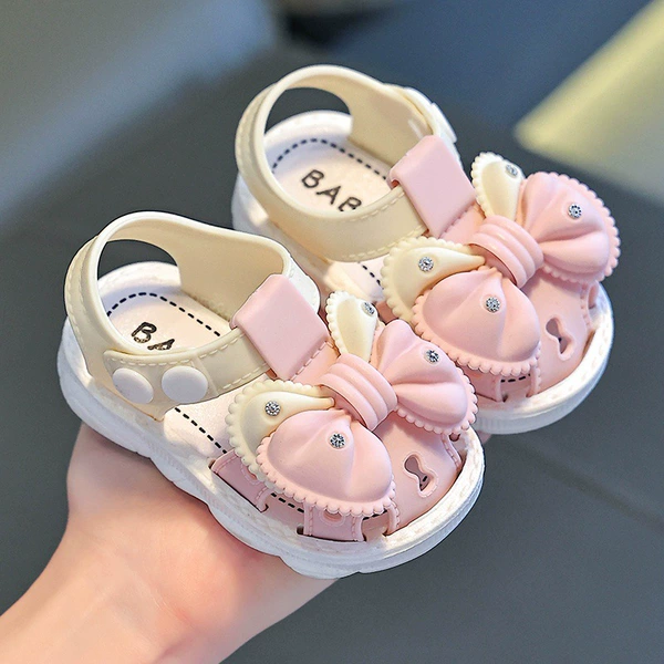 Small sandals with diamond knots-pink