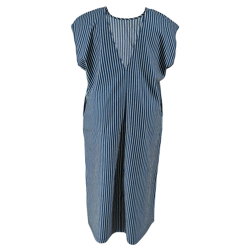 Plus Size Women's Clothing Denim Long Dress Sleeveless Round Neck Striped Pattern_ecoleips.com