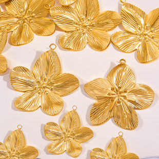 Europe and the United States cross-border retro gold stainless steel DIY flower pendant high design sense necklace earrings pendant pendant