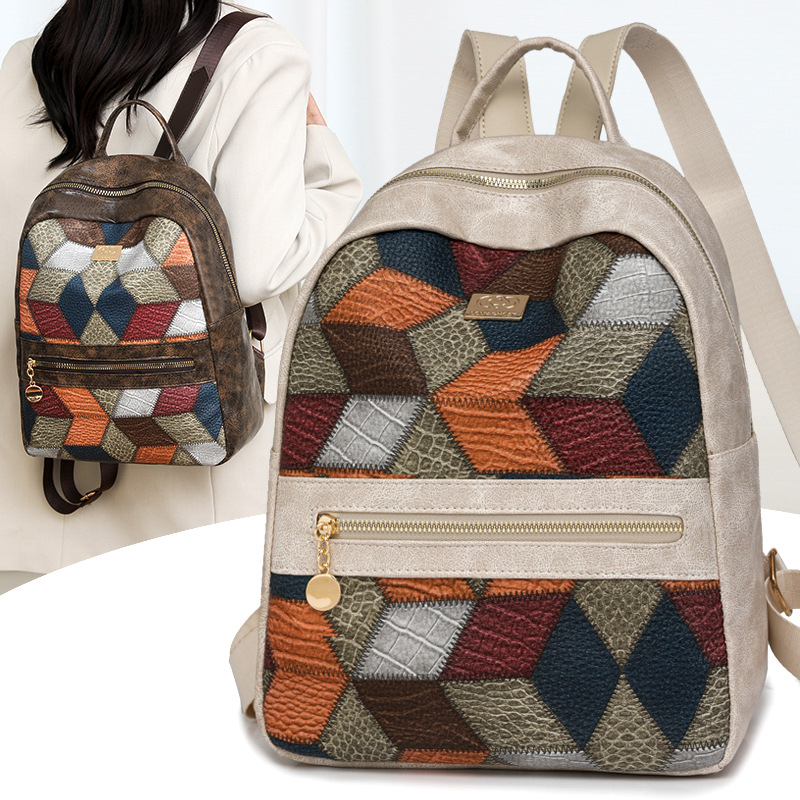 Mochila de cuero suave para mujer 2024 nuevo bolso de moda bolso de nicho de lujo ligero Mochila de viaje ligera de alta gama