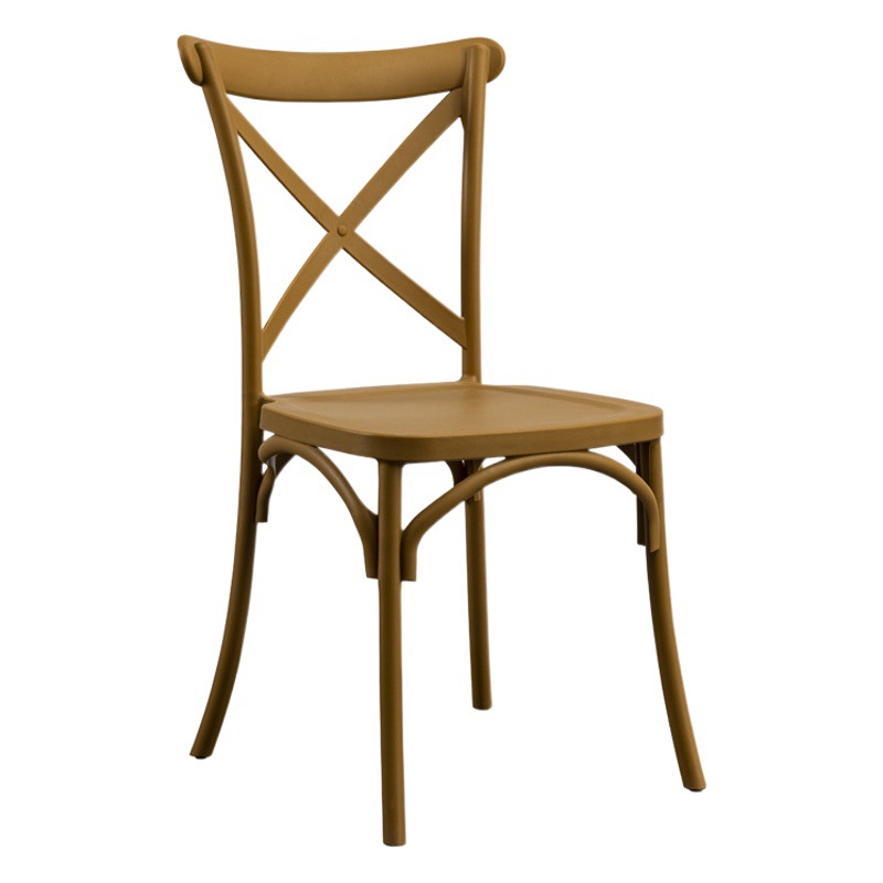 Suministrados directamente del fabricante: sillas cruzadas de plástico, sillas para bodas, sillas para banquetes, sillas de comedor para cafeterías de hoteles, sillas con respaldo de estilo simple.