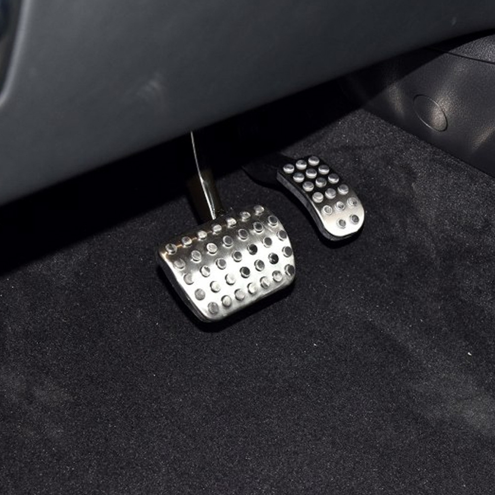 Suitable for Mercedes-Benz Vito Vito V-Class V260 Viano Viano Accelerator Brake Rest Area Pedal Modification Parts