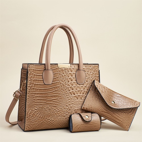 2025 European and American Retro Women's Handbag: Fashionable Croc-Print Bag with Simple Elegance, Offering Ample Capacity as a Chic Crossbody Option