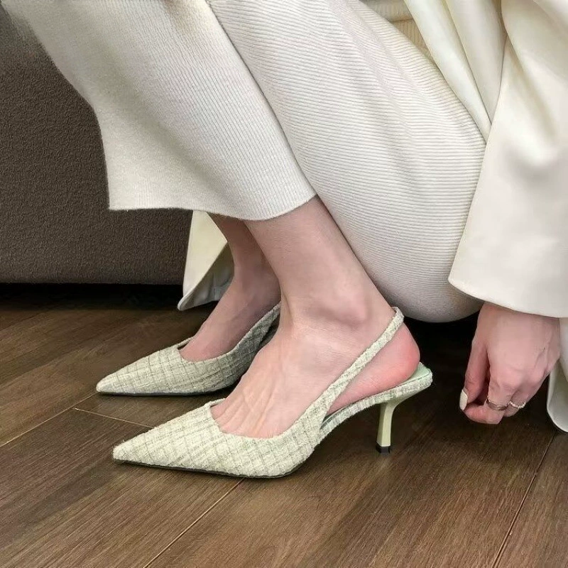 Маленькая морская соль, модные сандалии, стиль Chanel, новая коллекция