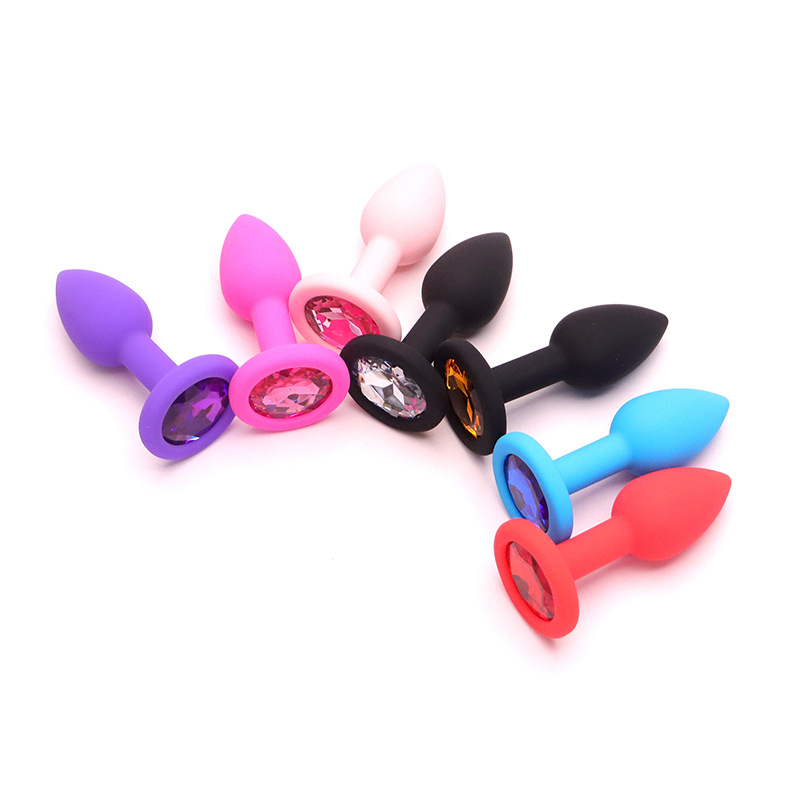 Silicone Anal Plug Set, 4-Piece Progressive Sizes with Pink Jewelled Base — detail image 7