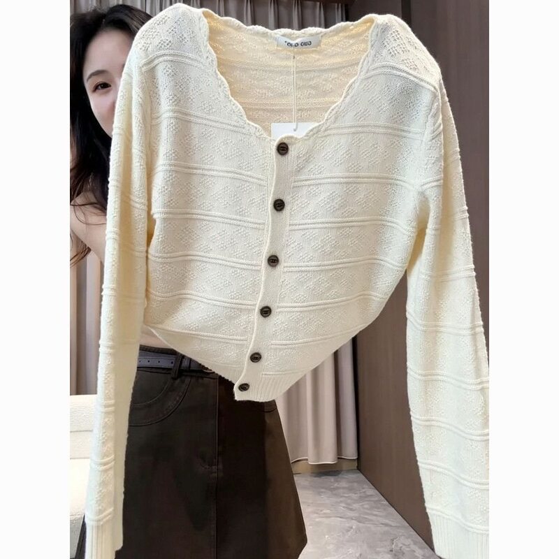Gentle cream-colored knitted cardigan for women, plus size, slimming, versatile, early autumn new style, youthful, casual long-sleeve top