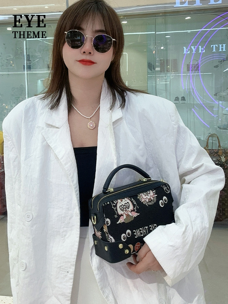 Color contraste de dama lienzo denim bordado bolso de hombro adorable diseño de nicho cremallera inclinada 2705#