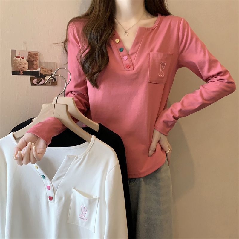 大きいサイズの婦人服の刺繍の正肩の長袖のtシャツの底のシャツの秋冬の太っているmmはお腹を遮ってやせています。|undefined