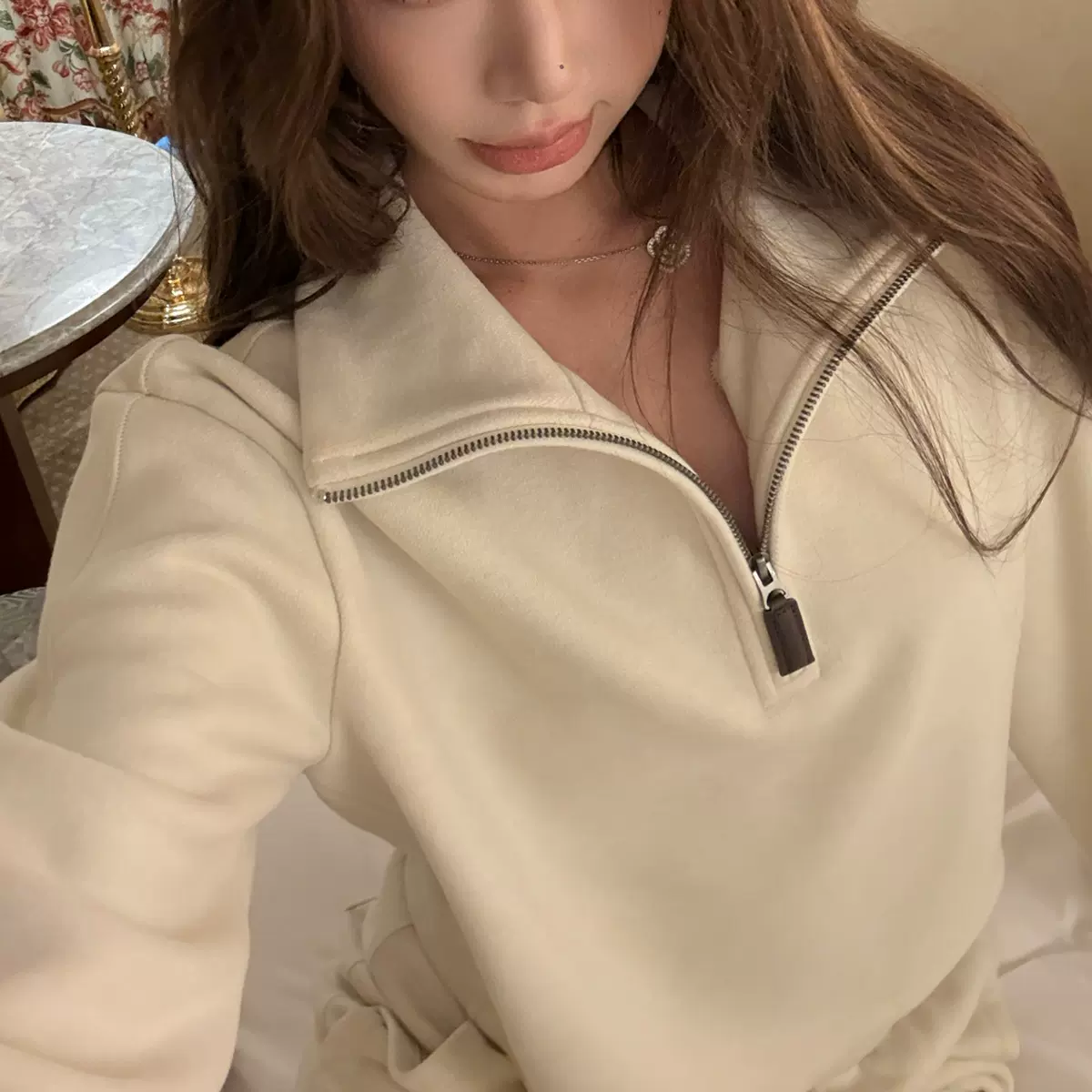 小暖炉特舒绒加厚立体分割剪裁显瘦大翻领卫衣秋季运动休闲套装女