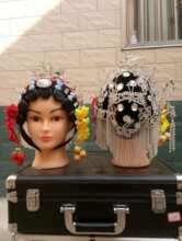 Ϸ��ͷ���ͷ���»���ñԥ�義��ƫ������ӢϷ��ͷ��һ��ͷ��