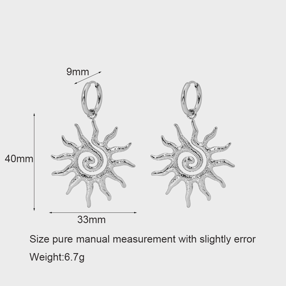PVD Coated Gold Plating Process 1 Pair Vintage Style Classic Style Sun 304 Stainless Steel 18K Gold Plated Drop Earrings