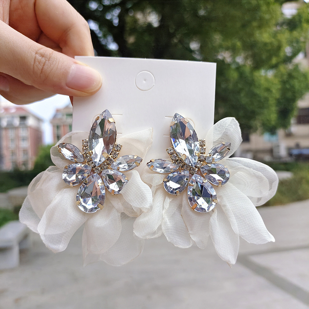 Fashion Flower Alloy Inlay Rhinestones Drop Earrings 1 Pair