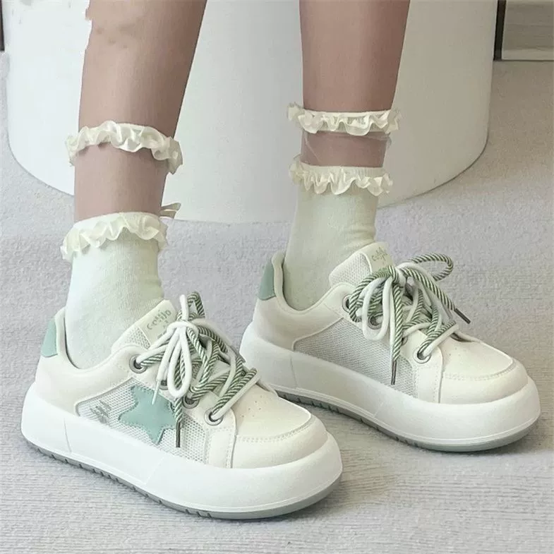 Летние тонкие японские маленькие белые туфли для женщин 2024 новые дышащие сетчатые женские туфли