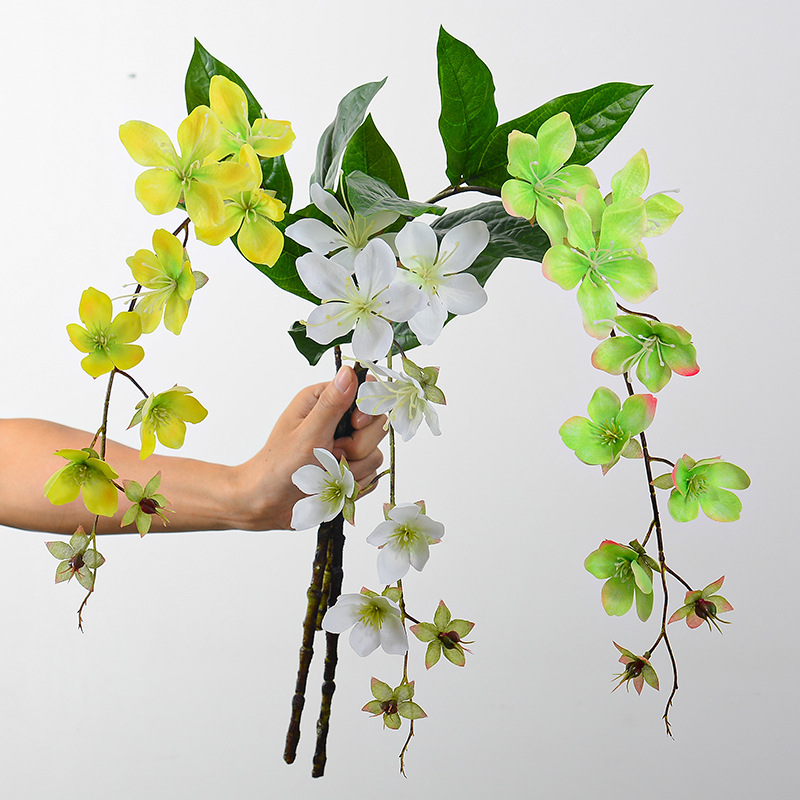 Artificial Flowers: Golden Silk Jasmine—Scandinavian-Style Home & Living, Soft Decor for Living Rooms, Hotels, and Wedding Events; Perfect for Potted Arrangements and Silk Florals