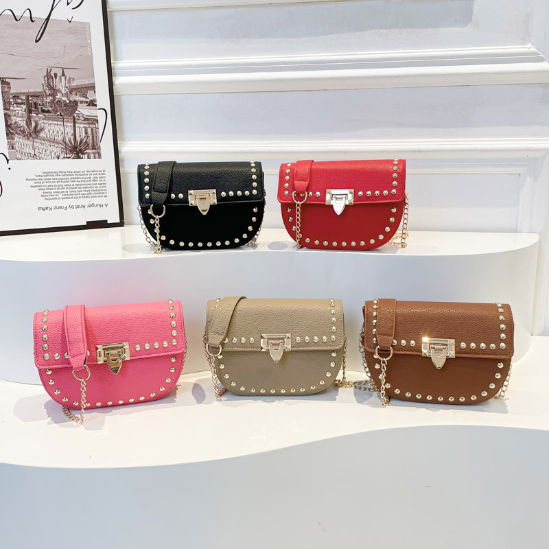 2025 primavera nueva moda coreana silla de montar bolsa de hombro casual simple bolsa de estilo bolso de mochila de remache