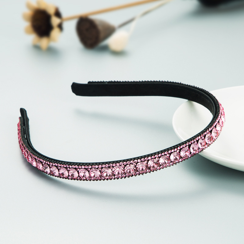 Koreanische Mode Einfache Farbe Strass Stirnband display picture 5