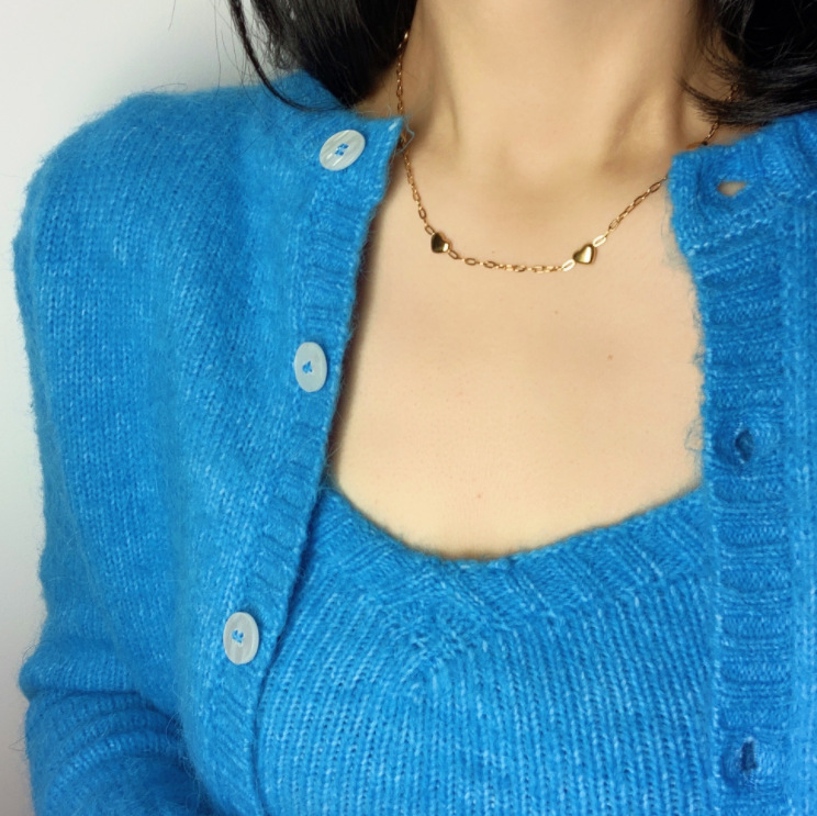 Collier Simple En Acier Au Titane Avec Chaîne De Clavicule Rétro À Sept Cœurs display picture 2