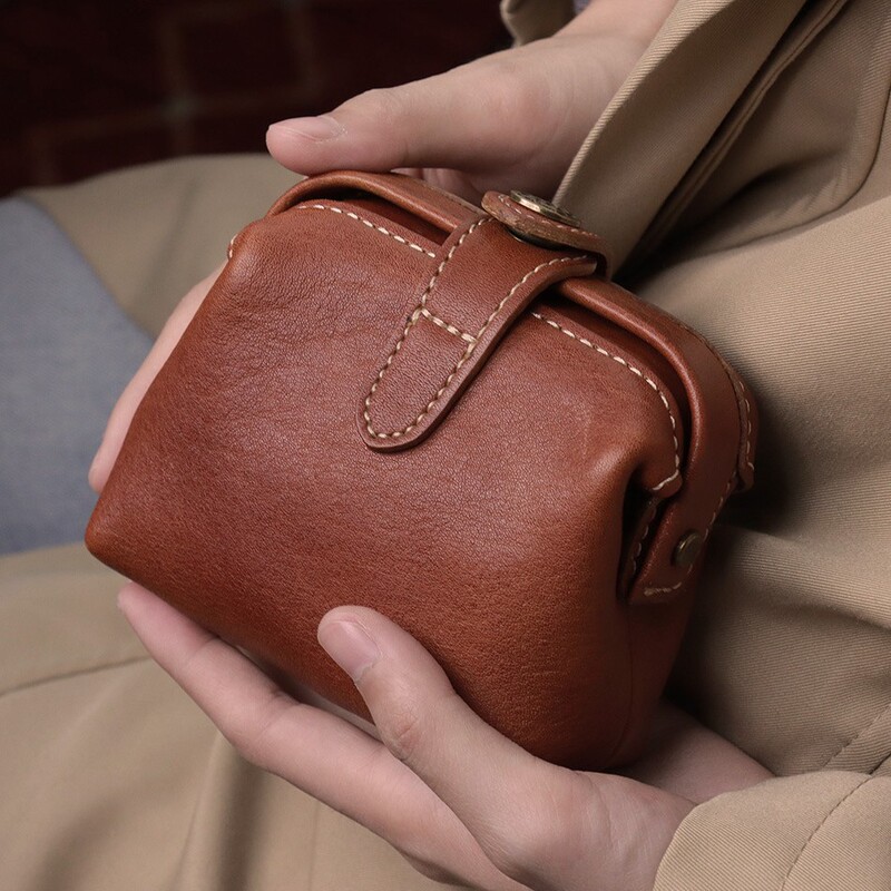 【J6】Vintage First-Layer Vegetable-Tanned Leather with Color Patina, Leather Storage Pouch, Clasp Bag, Card Holder, Coin Purse 6858