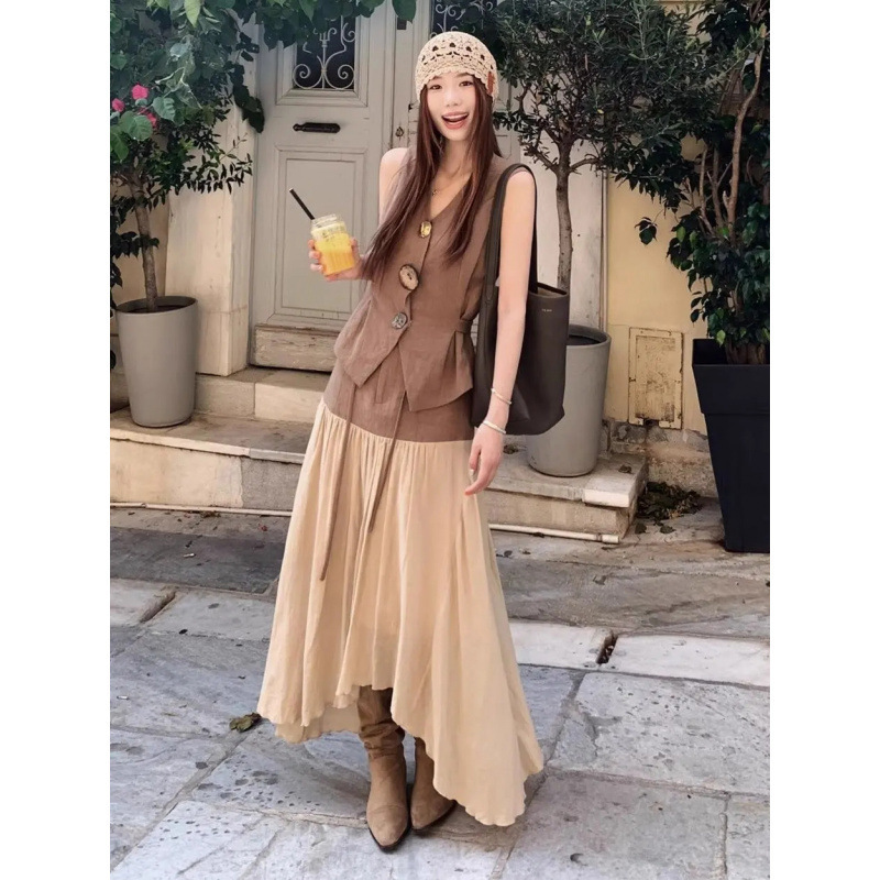 Fashion High-End Strappy Sleeveless Vest Shirt Top Women's Summer New Lace Pleated Skirt Two-Piece Suit