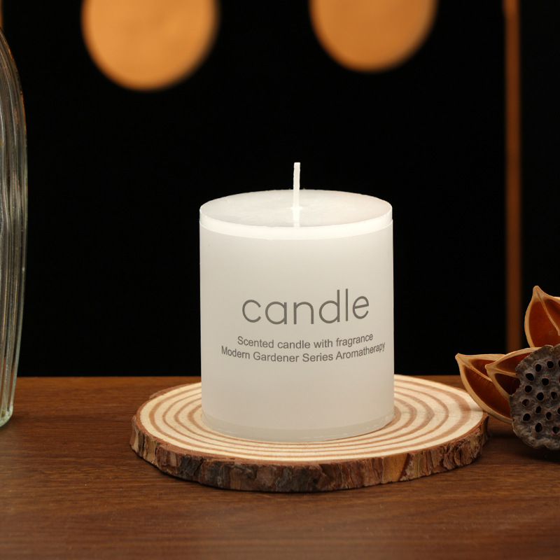 古典的なヨーロッパ風の象牙の白い円柱のろうそくの卸売りのアロマキャンドルのロマンチックな結婚式のホテルの装飾のワックスの越境