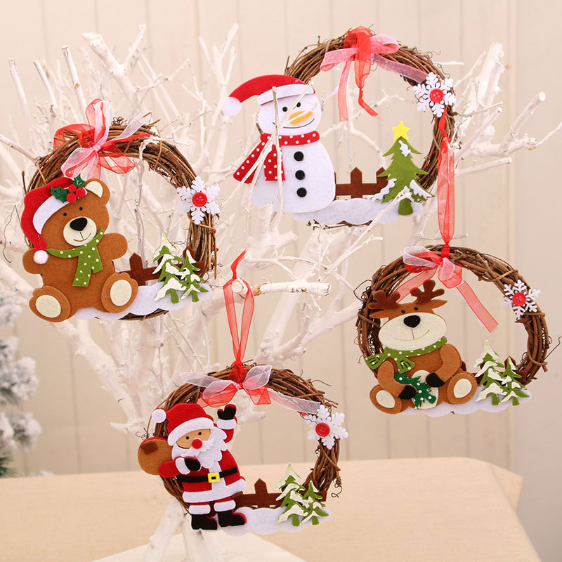 Christmas wooden rattan garland Christmas decoration supplies door hanging hotel shopping mall decoration garland wreath