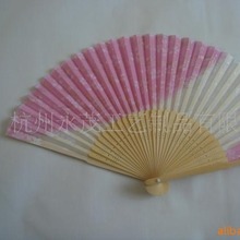 供应真丝扇子,竹子扇，女扇，婚礼扇