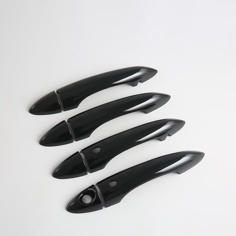 Suitable for Alfa Romeo Door Handle Exterior Car Decoration Accessories in Glossy Black Electroplating