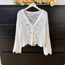 波西米亚民族风2025春季新款镂空全羊毛线撞色长袖开衫