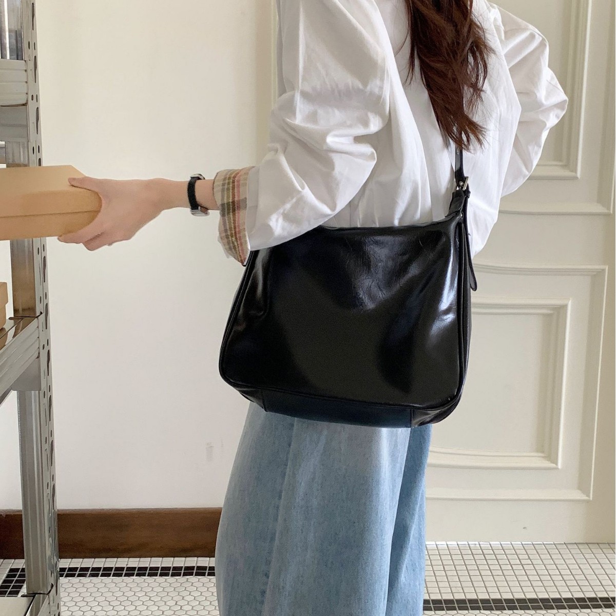 韩国ins风小众软皮质感时尚纯色复古休闲随性百搭通勤单肩斜挎包