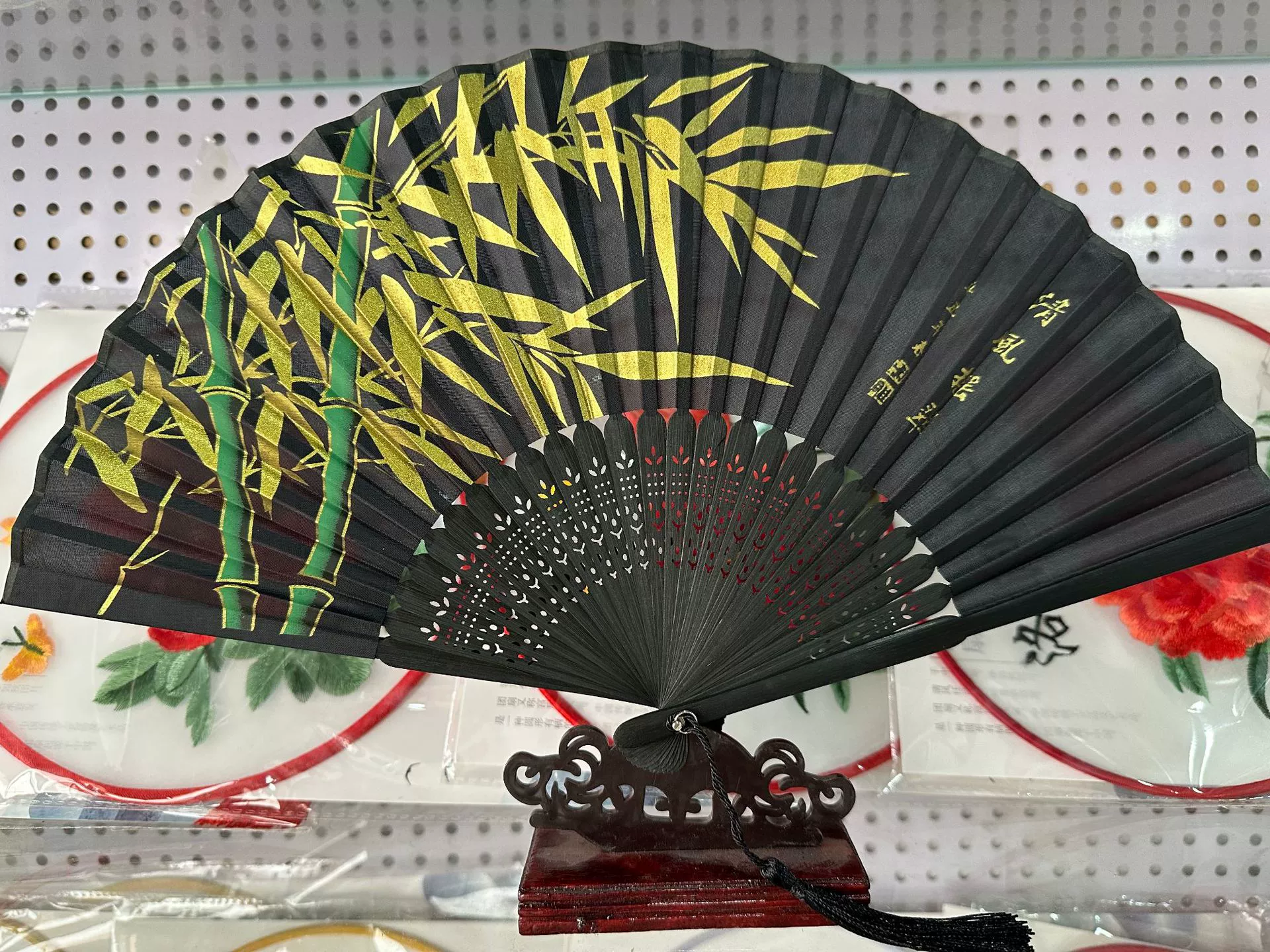 Folding Hand Fan Hanfu Style, Silk-screen Print, High-definition Patterns, Fine Workmanship